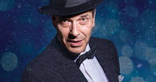 Jun 04, 2021 · frank sinatra war sich angeblich sicher: Frank Sinatra Story