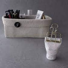 手放せないハンドクリームは見せる収納 実用的で可愛いインテリアになるんです folk 収納 引き出し 取っ手 ハンドクリーム