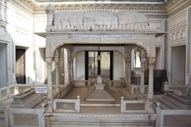 Stunning stucco and marble inlay at Paigah Tombs, AI generated
