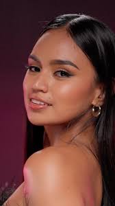 WHO slayed the CREAM SILK COMMERCIAL CHALLENGE? Cast your vote for your  favorite ultimately beautiful delegate and help her secure a spot in the  finals.