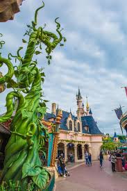 5 Reasons To Visit Disneyland Paris In 2020 Disneyland Paris Rides Disneyland Paris Castle Disneyland Paris