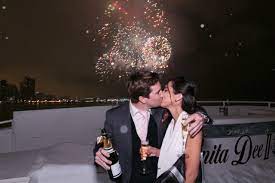 New Years Eve Yacht Party Chicago 2019 Chicago New Years Eve Nye Yacht Party Gongago Chicago