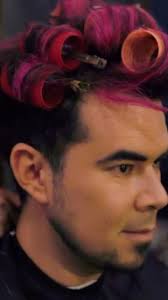 Era 2009 año en que empezó mi carrera en solitario. Con grandes aliados y  mucha hambre Jesus Morales, Constantino Fernandez y el George nos lanzamos  a conquistar el mundo. Desde ese momento