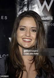 20 Photos & High Res Pictures