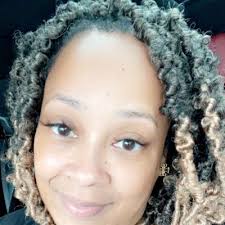 Kischa Catchings (@k_catch)