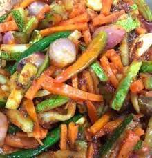 #acarrampai #orangkahwin #pickledvege selamat mencuba resepi acar rampai orang kahwin sesuai makan dengan nasi minyak, nasi tomato nasi briyani dan sebagainya. Masak Acar Rampai Sedap Rangup Ini Caranya