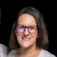 20+ "Ausländer" profiles