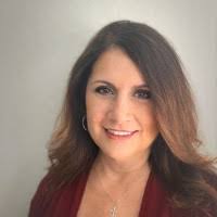 Linda Talavera's Instagram, Twitter & Facebook