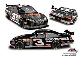 Began his racing career at the late age of 17 with his dad dale earnhardt, competing in the street stock division. Jayski S Dale Earnhardt Tribute Page Jayski S Nascar Silly Season Site