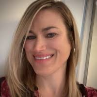 Dana Halpin's Instagram, Twitter & Facebook