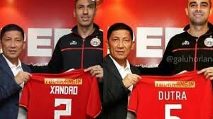 Veja o que otavio godoy (otavio_fgn) descobriu no pinterest, a maior coleção de ideias do mundo. Beredar Foto Otavio Dutra Hengkang Dari Persebaya Surabaya Gabung Persija Jakarta Itu Bukan Saya Tribun Jateng