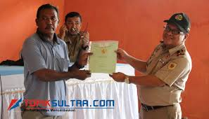 Selain itu juga hadir pengurus pokmas ptsl desa kemloko dan aparat desa kemloko yang diwakili oleh sekertaris desa kemloko. Berbeda Dengan Prona Berikut Syarat Ikut Ptsl 2019 Topiksultra Com