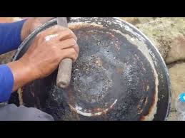 Cara ini ringan, namun hanya cocok untuk noda karat tipis di bagian permukaan saja. Proses Menambal Panci Part 1 By Alhamdu Ulil