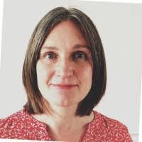 Lynnette Chapman's Instagram, Twitter & Facebook