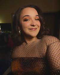 Leann Ramirez's Instagram, Twitter & Facebook