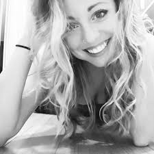 Nell Palumbo (@nellpalumbo)