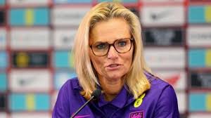 Robbie Brady: Preston North End winger signs new one-year deal