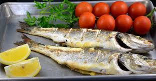 Loup Entier Au Four Poisson Entier Recette Recettes De Cuisine Recette Poisson Alimentation