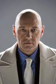 To avoid detection while scouting the place, he dons a very similar shaggy surfer wig. Kevin Spacey Is The Greatest Live Action Lex Luthor Album On Imgur