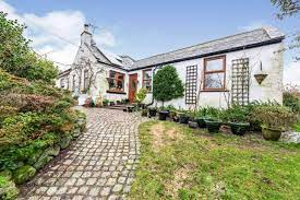 In scotland, the term listed building refers to a building or other structure officially designated as being of special architectural or historic interest. Homes For Sale In Caulkerbush Southwick Dumfries Dg2 Buy Property In Caulkerbush Southwick Dumfries Dg2 Primelocation