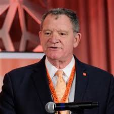 Huger receives 3-year extension, pay raise at Bowling Green