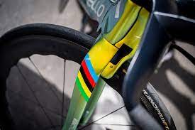 Он преодолел 31,7 километра дистанции за 35 минут и 54 секунды. Gallery Giro D Italia Time Trial Bikes Velonews Com