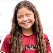 Kendall Raymond's Instagram, Twitter & Facebook