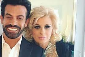 Tina cipollari cade durante la registrazione di uomini e donne di maria de filippi e l'opinionista gianni sperti riprende tutto. Gianni Sperti Assente A Uomini E Donne Per Un Intervento Era Solo Uno Scherzo Di Tina