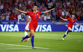 Hottest pictures of kim cattrall. U S Women S Soccer Superstar Alex Morgan Announces Pregnancy