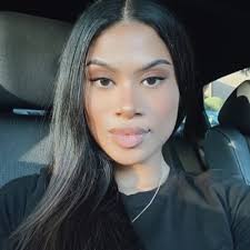 Cynthia Benavides (@cynthiadayana)