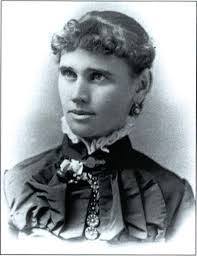 Eliza Beard's Instagram, Twitter & Facebook