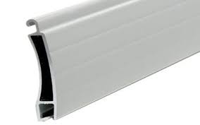 Découvrez nos promotions du moment sur les stores d'intérieur et extérieur, volets roulants, moustiquaires. Volet Roulant A Projection Lame Alu 42 Standard Pose En Renovation Volet Direct Usine