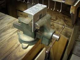 Morsa da banco migliori secondo i consumatori >> classifica basata sulle recensioni degli utenti e sulle schede dei prodotti. Classifica Delle Migliori Morse Da Banco Modelli Caratteristiche E Prezzi Migliorprodotto Net Guide All Acquisto E Recensioni