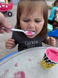We had ourselves an amazing “End of Summer” party with yummy Del's and  pizza!! A big thank you to Del's Lemonade of Richmond/Exeter/Hopkinton for  making these kiddos days! 💜