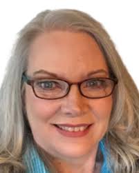 Donna Patten's Instagram, Twitter & Facebook