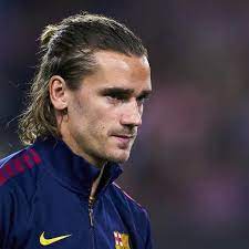 Antoine Griezmann Needs Time To Get Used To Barcelona Says Didier Deschamps Get The Latest News For Barcelona Inside Pint Griezmann Antonie Griezmann Futbol