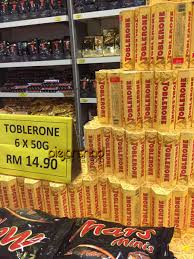 Berikut ini ulasan mengenai harga silverqueen terbaru! Travel Food Travel Food Kedai Borong Coklat Di Langkawi Hig Rams