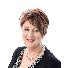 Barbara Hicks at Tall Poppy Real Estate