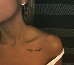 Cả hai nhanh chóng kết thân sau khi vào chung team công diễn 2. Tattoo Ä'oi Canh Co Y NghÄ© NhÆ° Tháº¿ Nao Báº¡n Co Biáº¿t