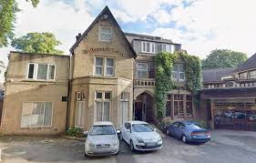 The government has stopped using 13 hotels as places to house asylum  seekers - including the Dubrovnik Hotel in Bradford. Read more below 👇