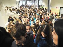 Liceo Manzoni Classi Aperte E Lezioni Con I Professori Condivisi Corriere It