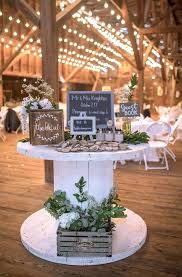 Wow I Like These Vintage Weddings Ideas Vintageweddingsideas Wedding Table Decorations Diy Wedding Seating Diy Wedding Reception