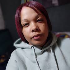 I lost my daughter 6 years ago. I just found this photo of her. She was at  the dentist. It's a pain that never goes away.