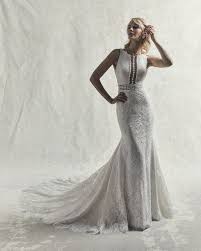 Die herren der schöpfung halten sich da gerne raus. Sottero Midgely Die Zauberhafte Bardot Collection Fur Fruhling 2019 Perfektes Brautkleid Kleid Hochzeit Brautkleid Spitze