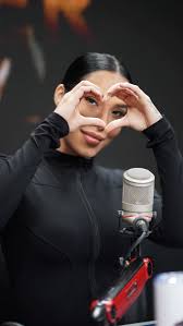 Por esta razón comenzó el conflicto entre Michael Olivero y Yarlenys Vargas  👇🏻👀 📺 YouTube: Jessica en Punto