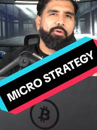 ¿Michael Saylor se convertirá en el rey de Bitcoin?