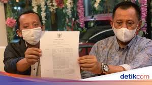 Berikut daftar ump/umk di banten, dki jakarta, jawa barat, jawa tengah, diy, jawa timur pada 2020. Umk Jatim 2021 Ditetapkan Surabaya Tertinggi Terendah Ada 6 Daerah