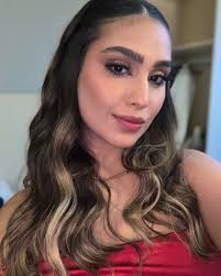 Ana Lara Dias (@analaradias_) • Instagram photos and videos