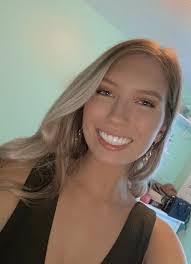 Joanna Perkins's Instagram, Twitter & Facebook