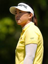 Hurst enlists friend to help get ready for LPGA return